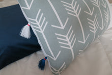 Load image into Gallery viewer, ENOC LUMBAR, 12x20&#39;&#39; - Pillow Cover -