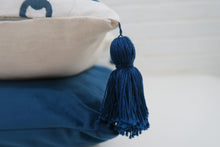 Load image into Gallery viewer, HARLOW, 20x20&#39;&#39; - Pillow Cover -