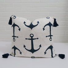 Load image into Gallery viewer, HARLOW, 20x20&#39;&#39; - Pillow Cover -