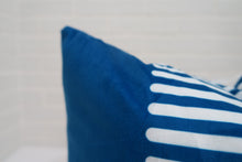 Load image into Gallery viewer, RAIN, 18x18” - Pillow Cover