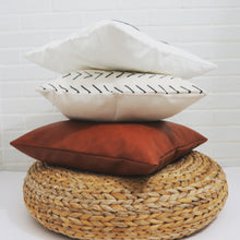 Load image into Gallery viewer, ZALOR, 18x18” - Pillow Cover