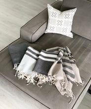 Load image into Gallery viewer, RHEA, 18x18” - Pillow Cover