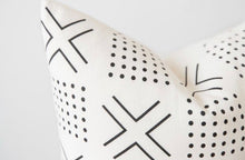 Load image into Gallery viewer, RHEA, 18x18” - Pillow Cover