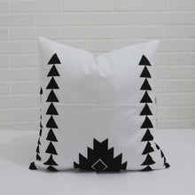 Load image into Gallery viewer, JESSA, 18x18” - Pillow Cover