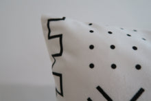 Load image into Gallery viewer, MONTANA, LUMBAR 12x20&#39;&#39; - Pillow Cover